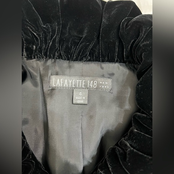 Lafayette 148 New York NWT Black Velvet Silk Bell Sleeve Blazer Jacket MSRP $498 - Picture 7 of 16